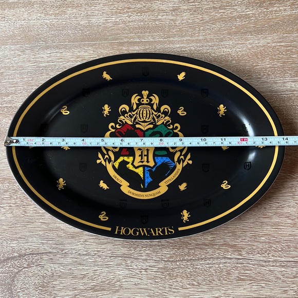 The Wizarding World of Harry Potter Plate - Picture 5 of 6